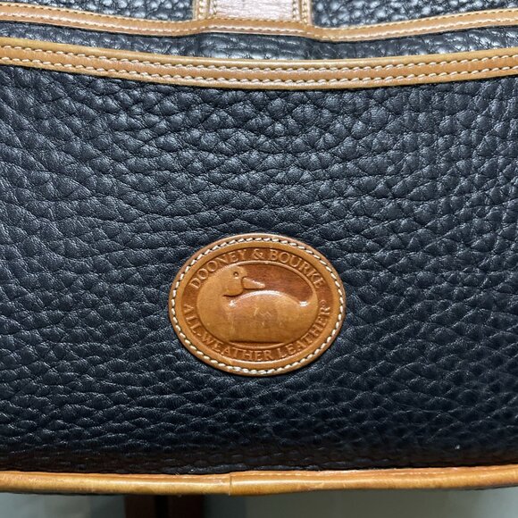 Dooney Bourke Vintage Equestrian AWL Leather Black & Tan Shoulder Bag Crossbody - Picture 9 of 16